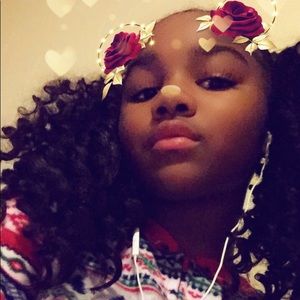 Meet your Posher, Zy’asia